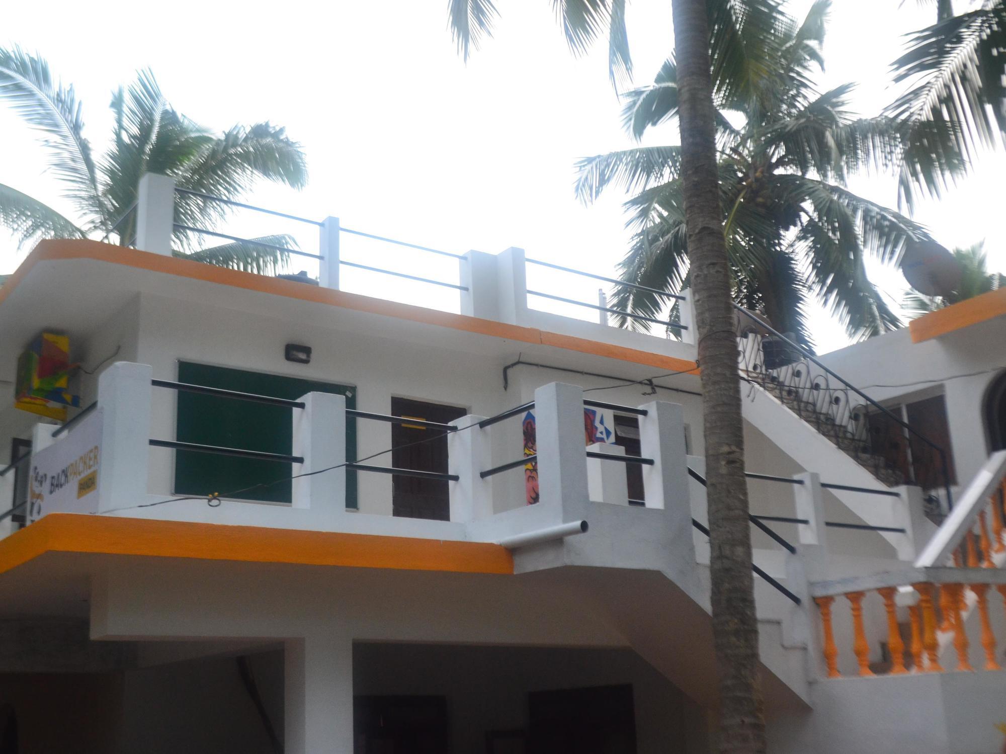 Backpacker Panda Goa Hostel Calangute Buitenkant foto
