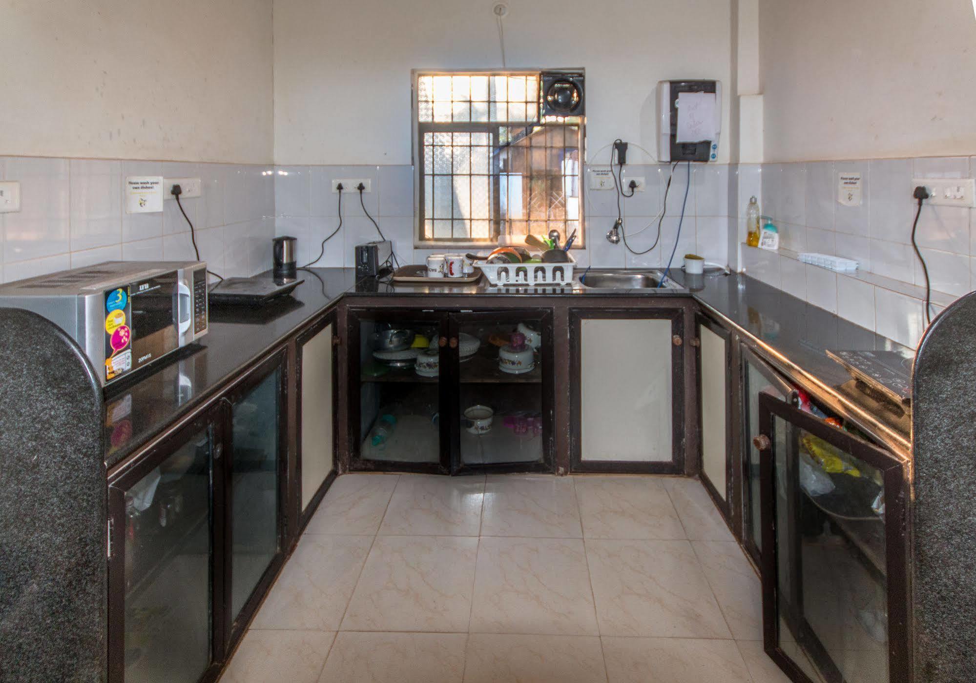 Backpacker Panda Goa Hostel Calangute Buitenkant foto