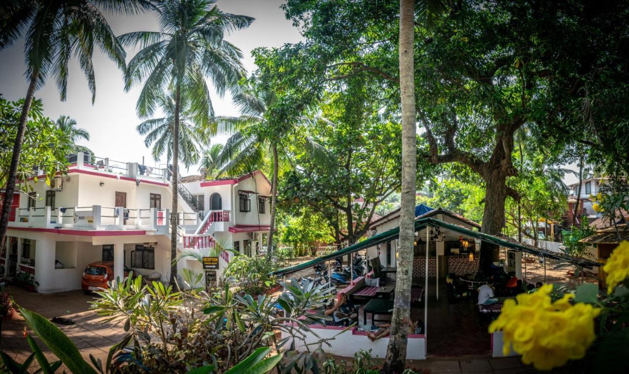 Backpacker Panda Goa Hostel Calangute Buitenkant foto