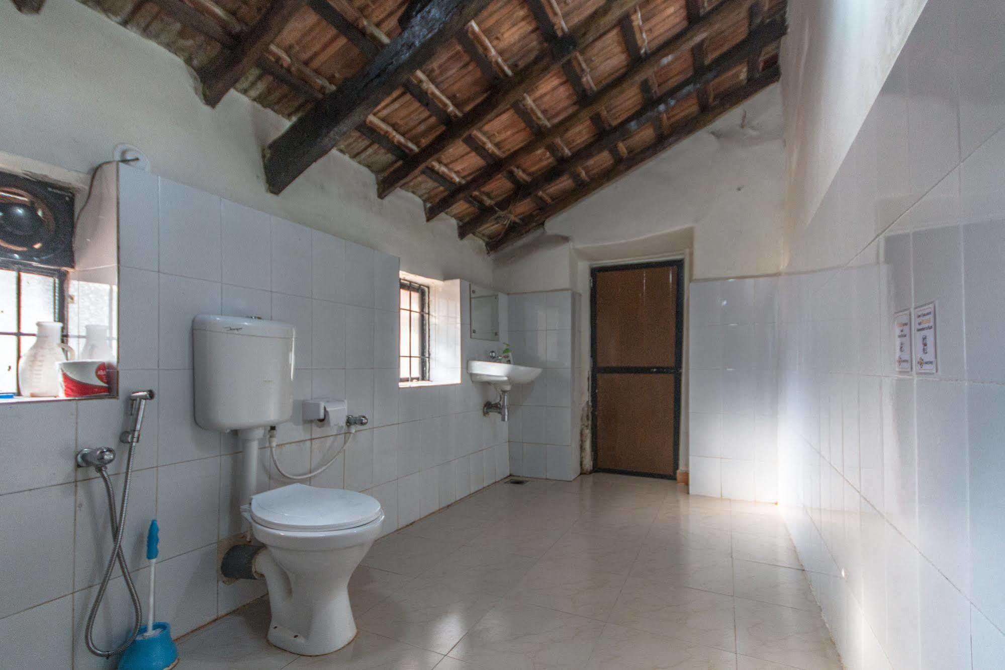 Backpacker Panda Goa Hostel Calangute Buitenkant foto